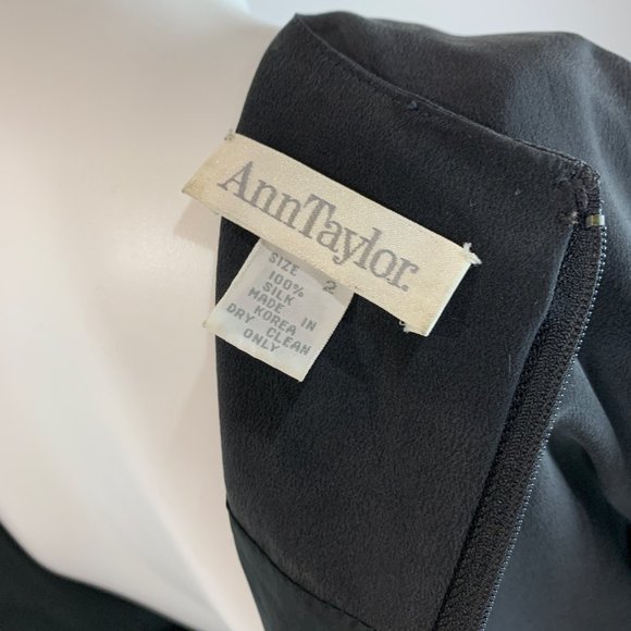 Vintage 1990s Black Silk Dress Wrap Style Timeless Ann Taylor | W 27" - Picture 8 of 11